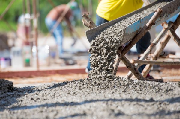 Backyard Concrete Pouring in Brighton